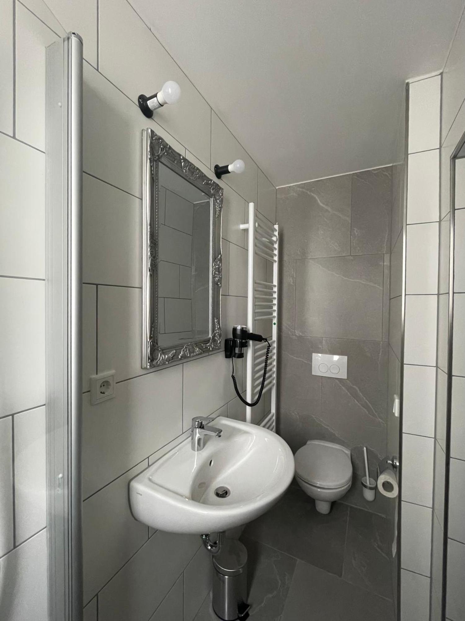 Haus 15 Apartments Bielefeld Zewnętrze zdjęcie